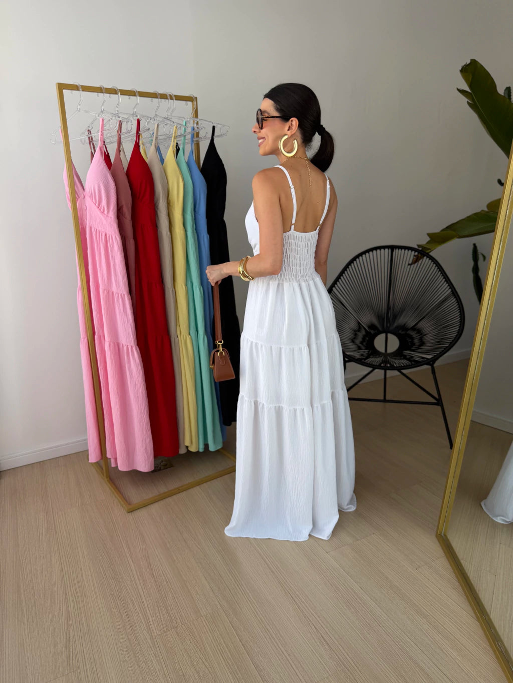 Vestido Longo com Botões Frontais