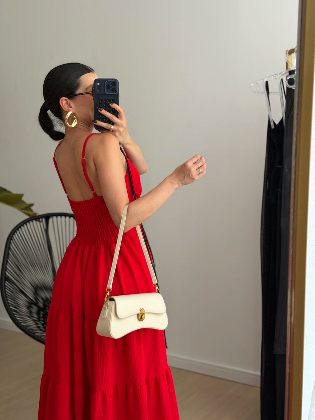 Vestido Longo com Botões Frontais