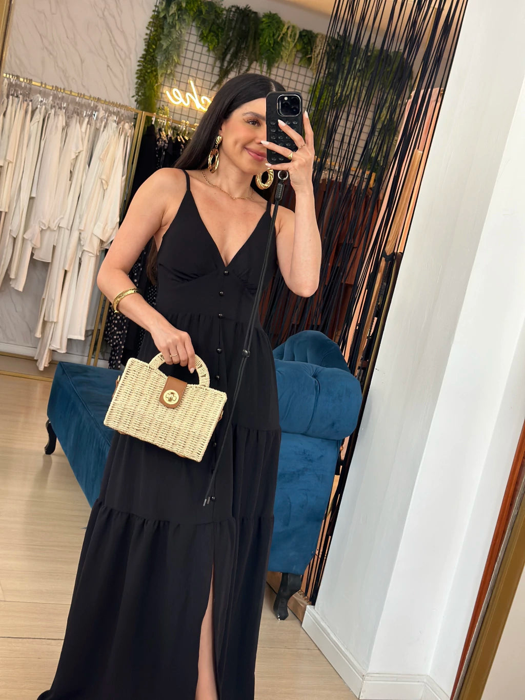 Vestido Longo com Botões Frontais