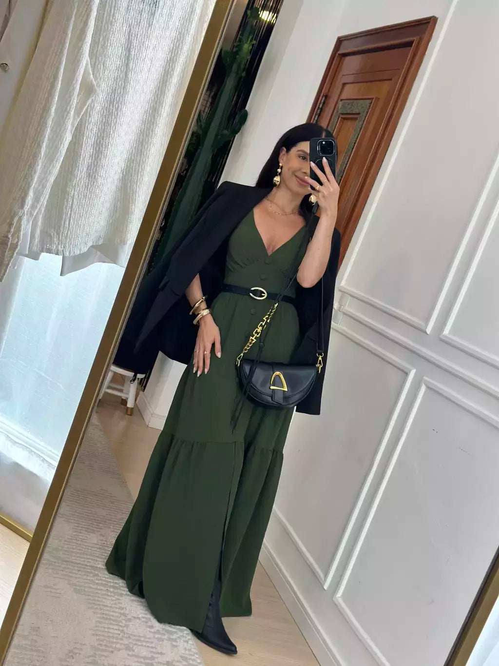 Vestido Longo com Botões Frontais